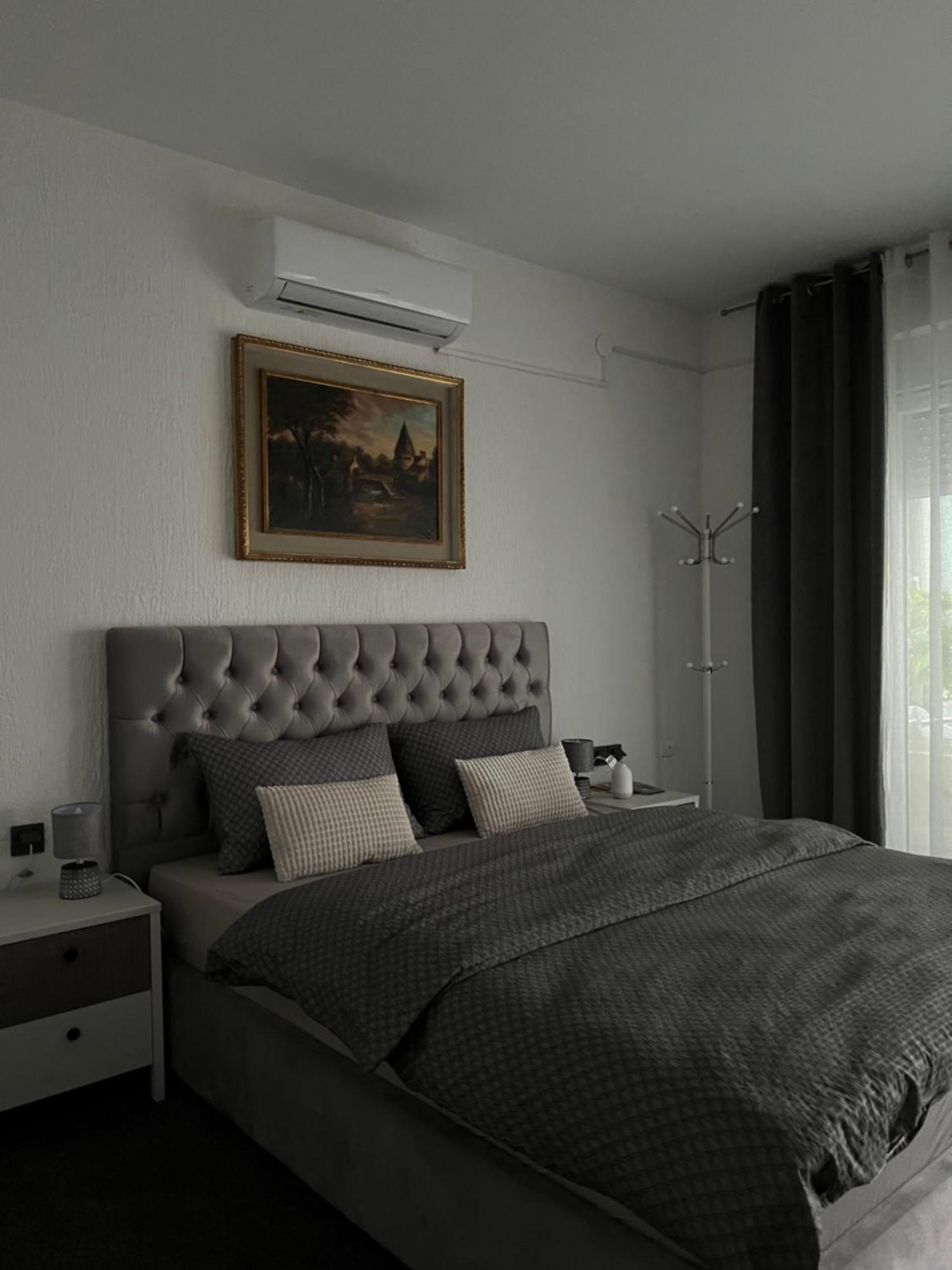Luxrooms - Hotel Type With Private Jacuzzi Bjelovar Luaran gambar